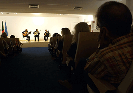 Viagem com a Guitarra Portuguesa pelos Tríssono na FMAM