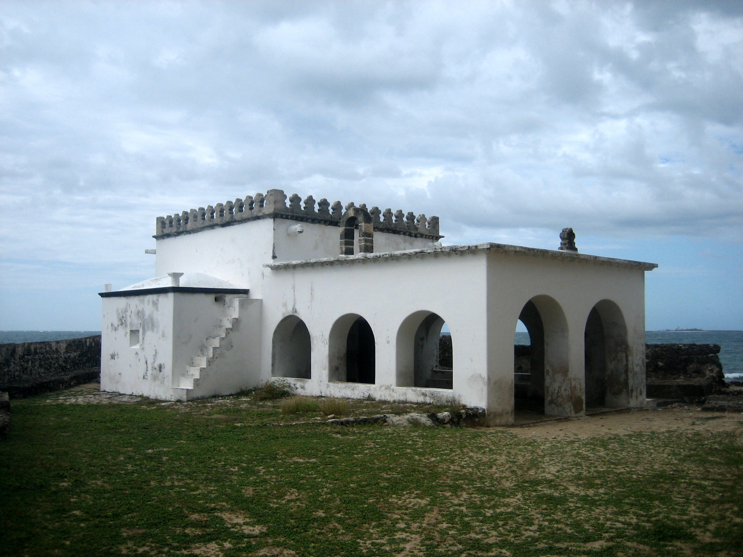 Fundação e Mota-Engil participam no restauro  da Capela de Nossa Senhora do Baluarte (Moçambique)